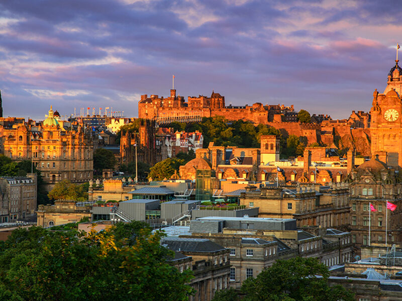 Comfort Büyük Britanya Turu THY ile 7 Gece Ekstra Turlar Dahil 2026 Dönemi